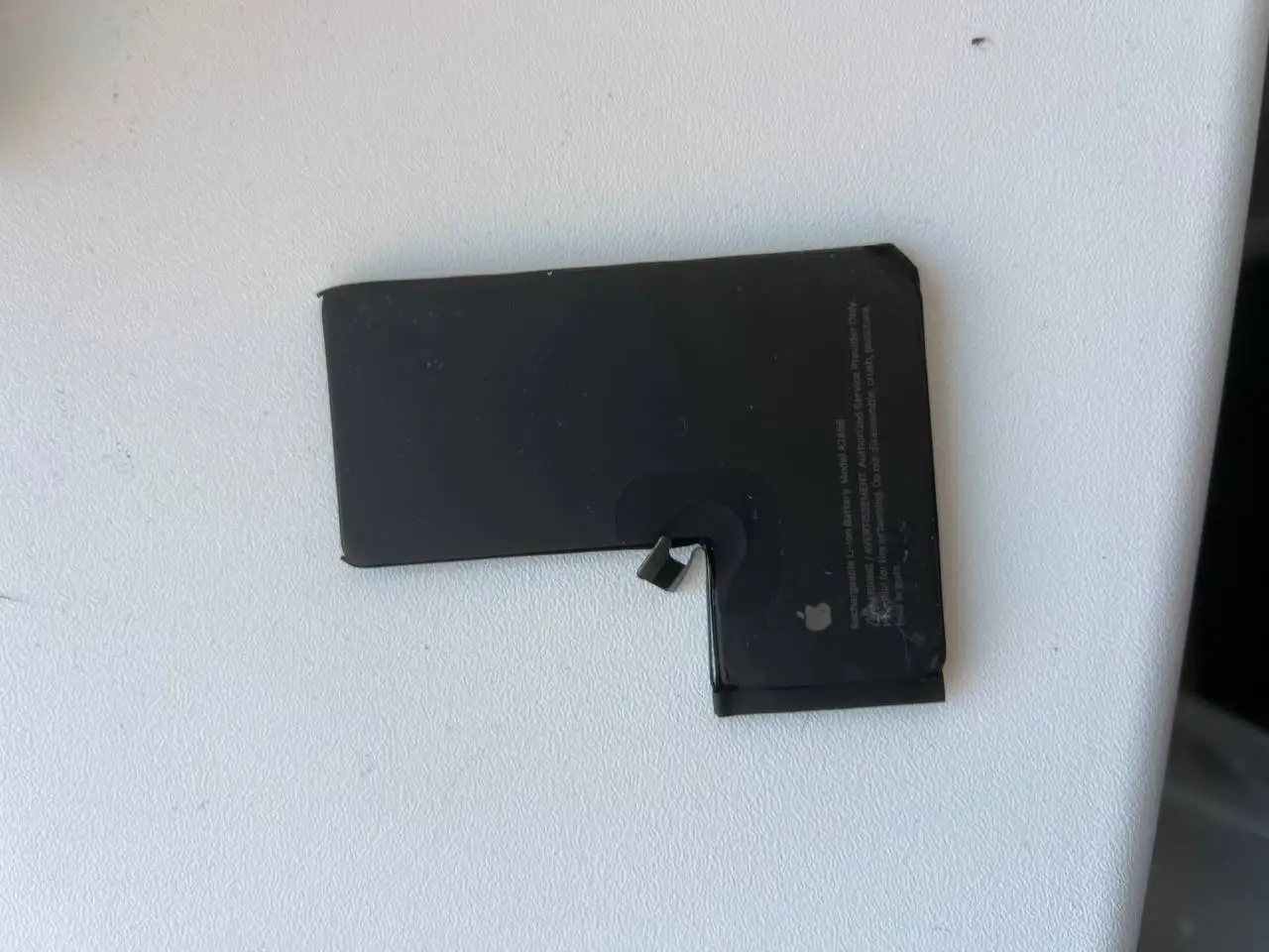 Запчасти для iPhone: корпуса, платы, шлейфы, аккумуляторы - Для смартфонов (Запчасти) в Чебоксары