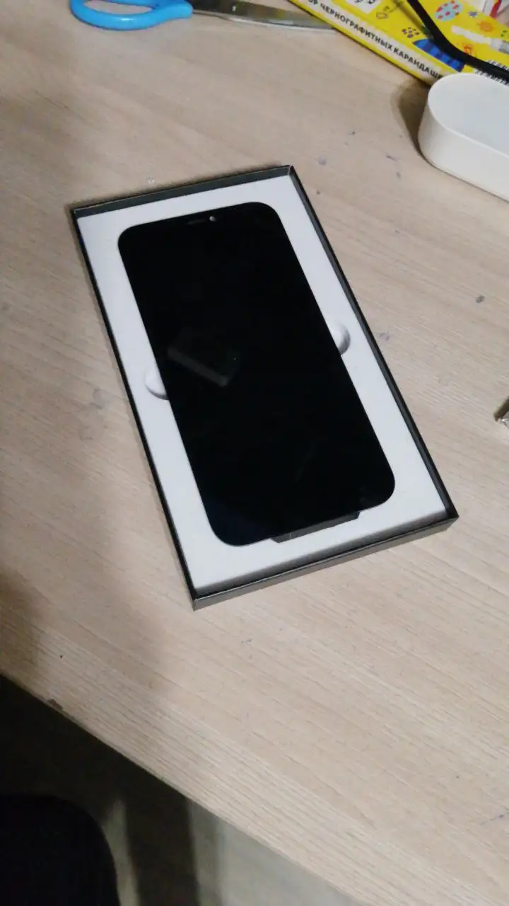 Продам новый дисплей на iPhone XS или обмен на дисплей XR - Телефоны и смартфоны (Электроника) в Чебоксары
