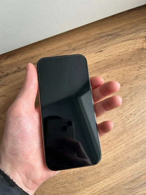 Продам iPhone 16 Pro 256 ГБ - Apple iPhone в Чебоксары