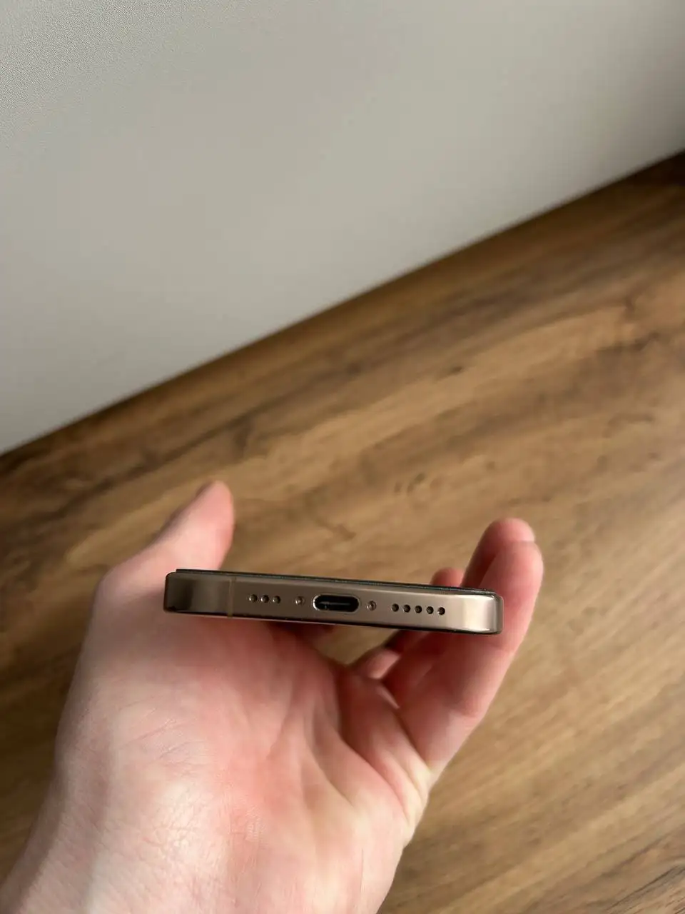 Продам iPhone 16 Pro 256 ГБ - Смартфоны (Электроника) в Чебоксары