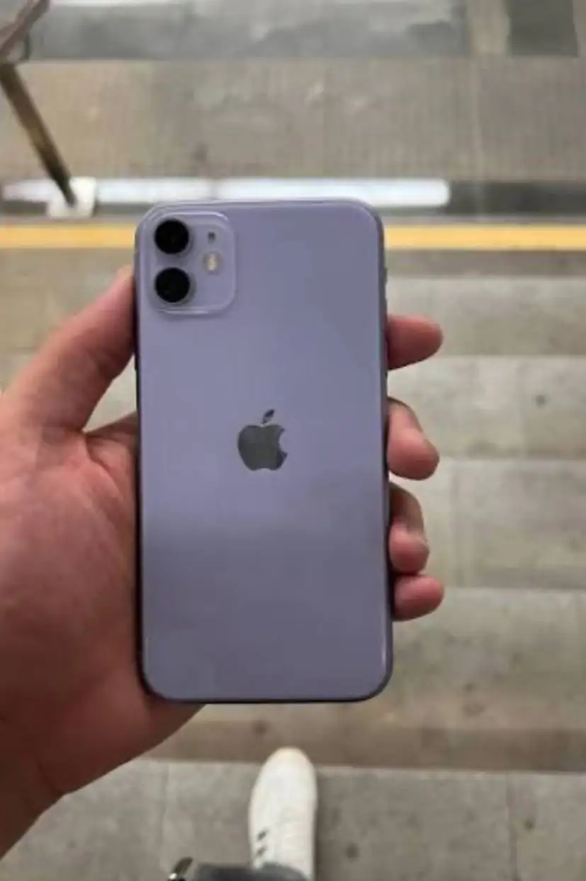 iPhone 11 128GB в Чебоксарах - Смартфоны (Электроника) в Чебоксары