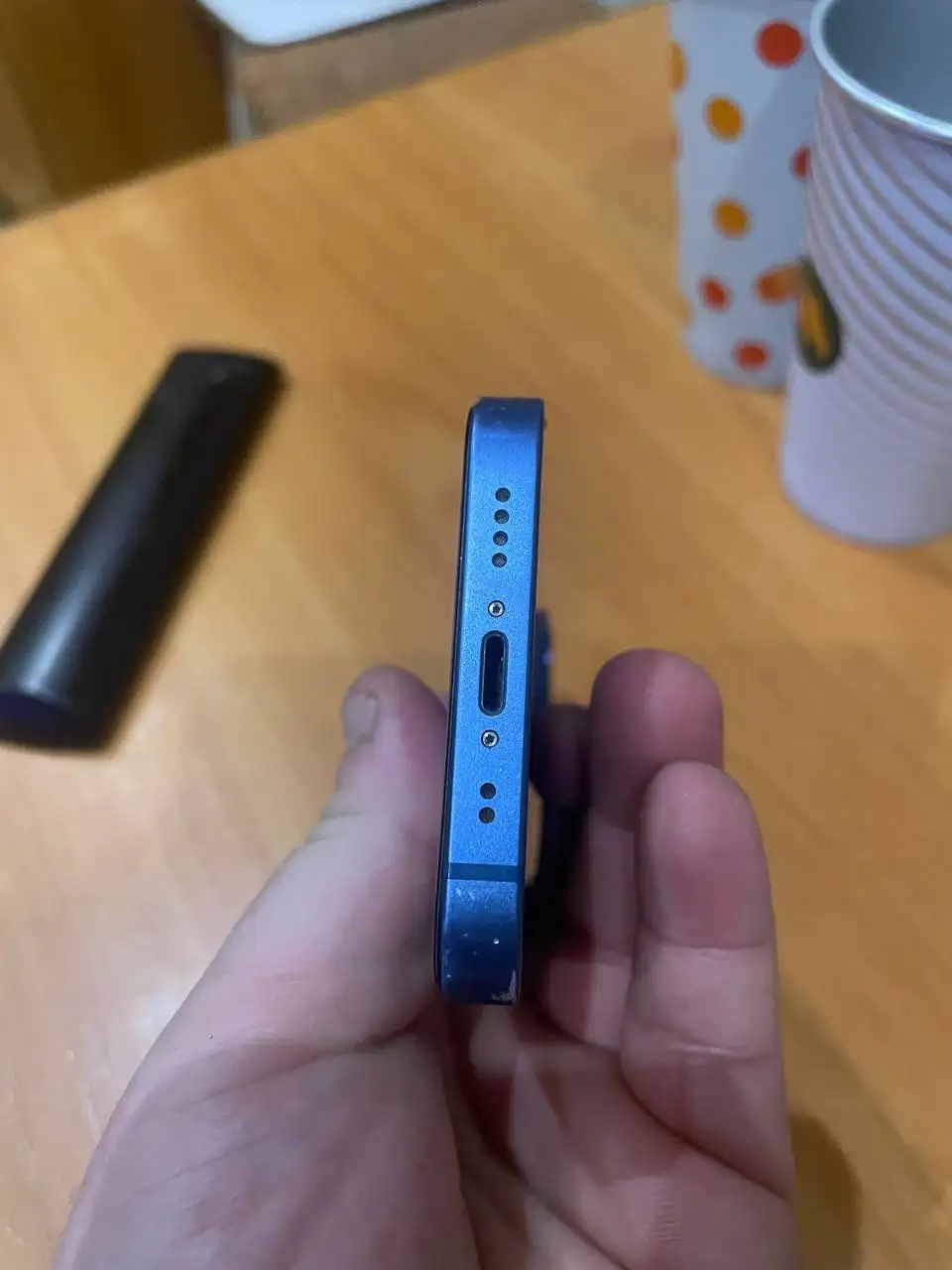 Айфон 13 мини синий с дефектами на обмен - Смартфоны и телефоны (Электроника) в Чебоксары