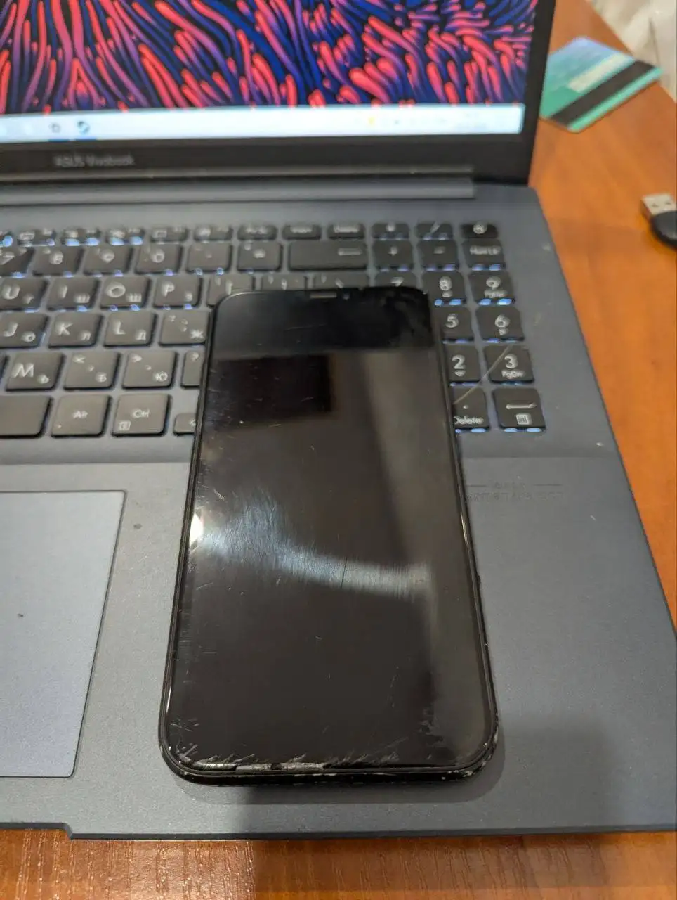 iPhone XR 64GB с аккумулятором 78% - Смартфоны (Электроника) в Чебоксары