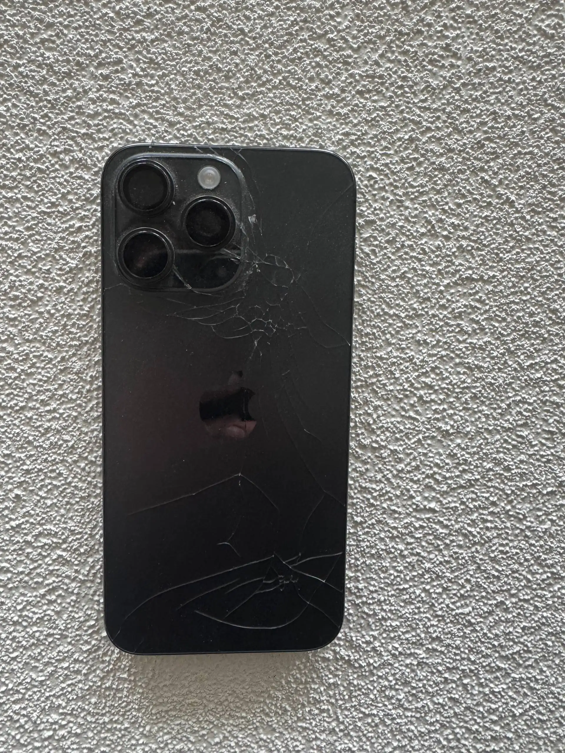 Продам iPhone 15 Pro Max 256 ГБ - Смартфоны (Электроника) в Чебоксары