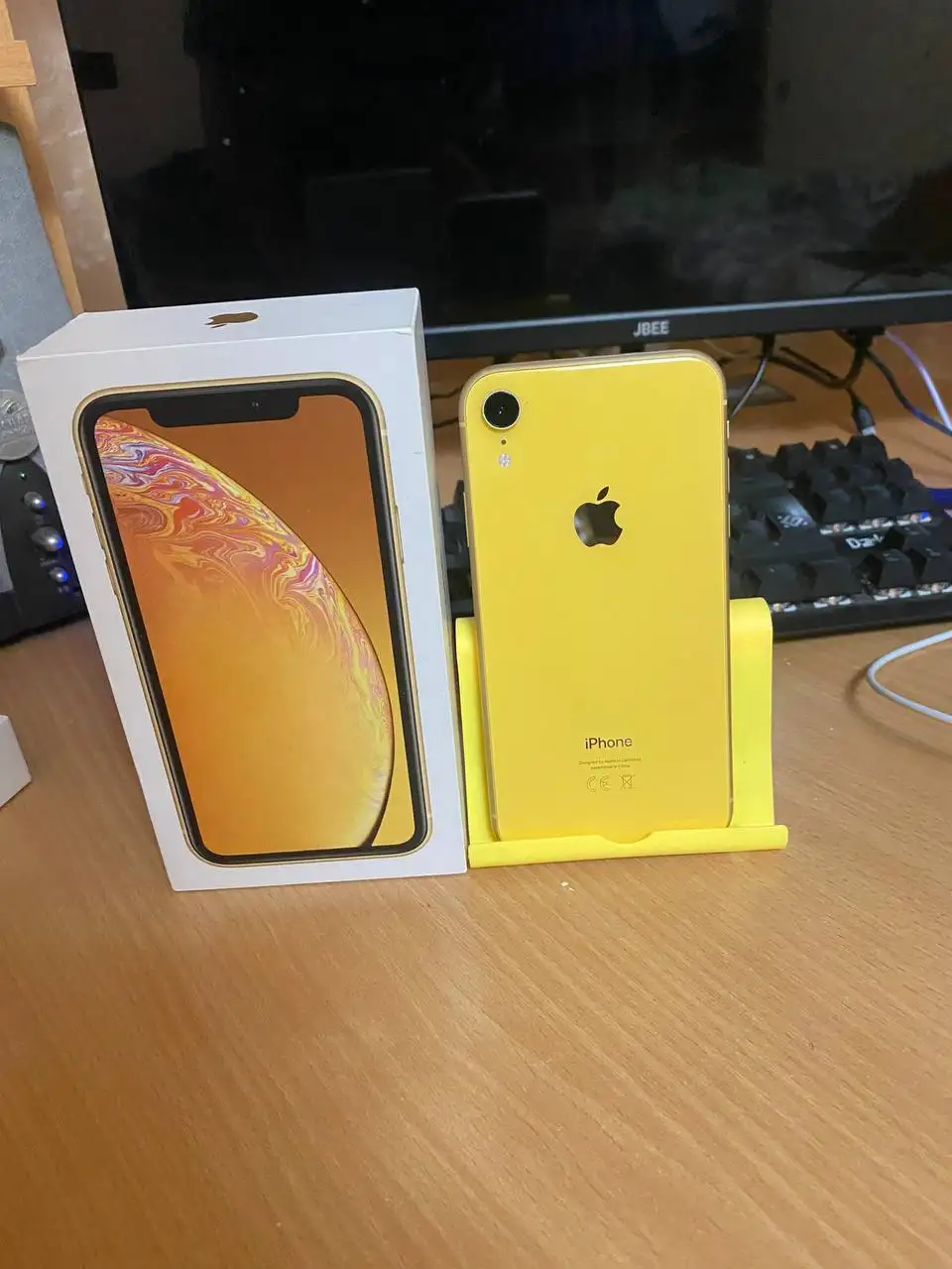 Apple iPhone 64 ГБ с комплектом - Смартфоны (Электроника) в Чебоксары