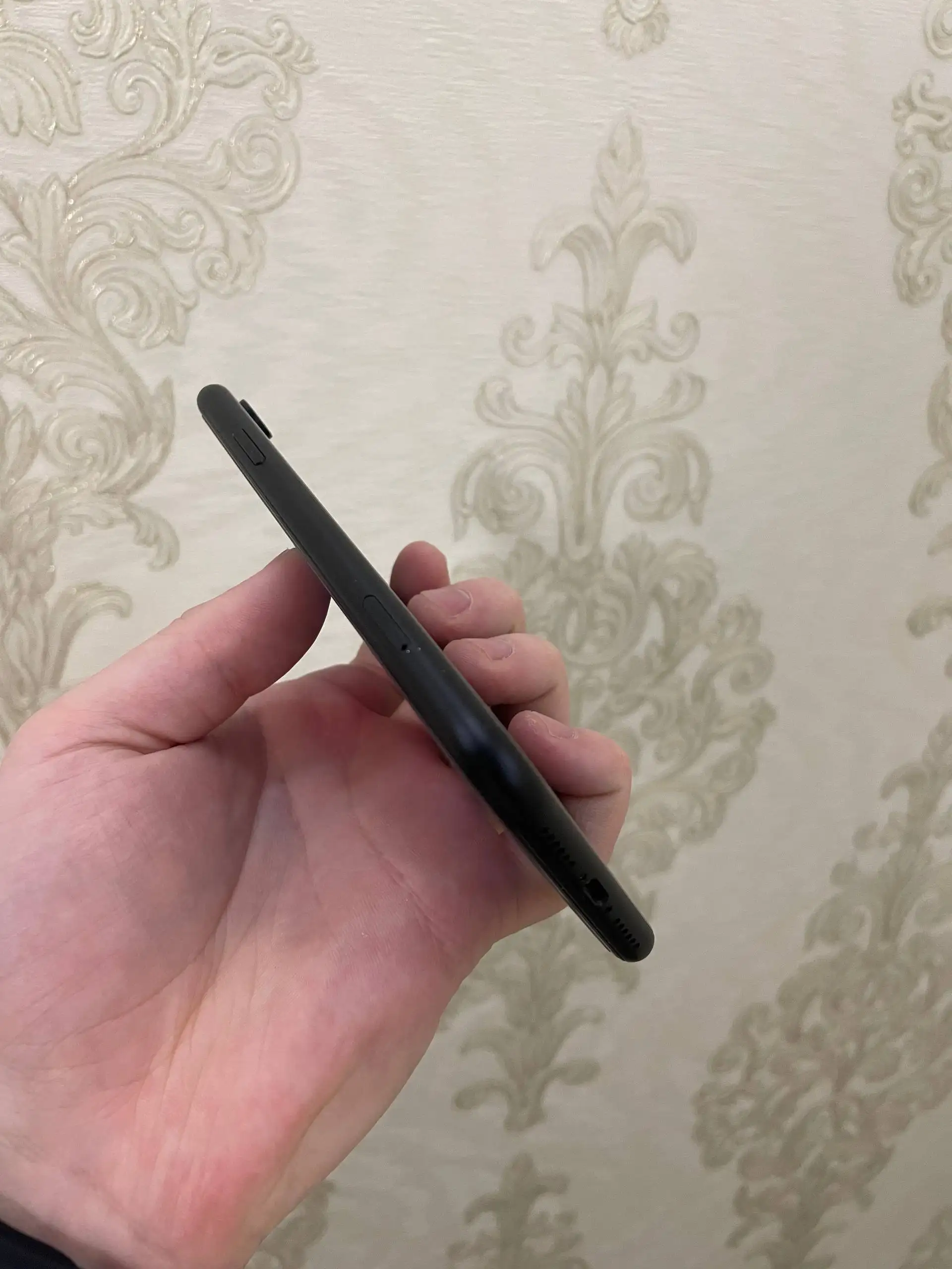 Продам iPhone XR 64гб с замененным аккумулятором - Смартфоны (Электроника) в Чебоксары