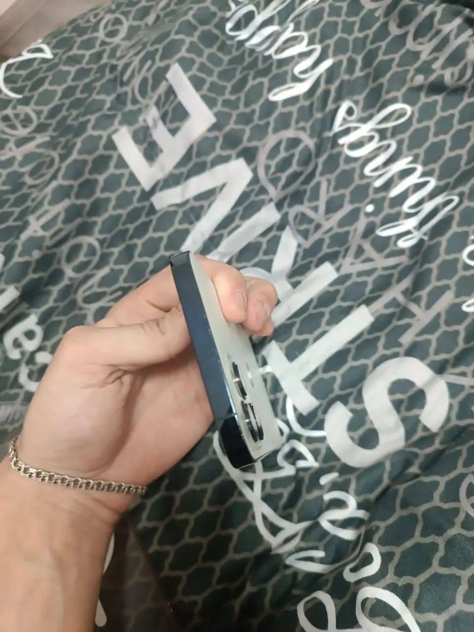 iPhone 12 Pro Max с заменённой задней крышкой - Смартфоны (Электроника) в Чебоксары