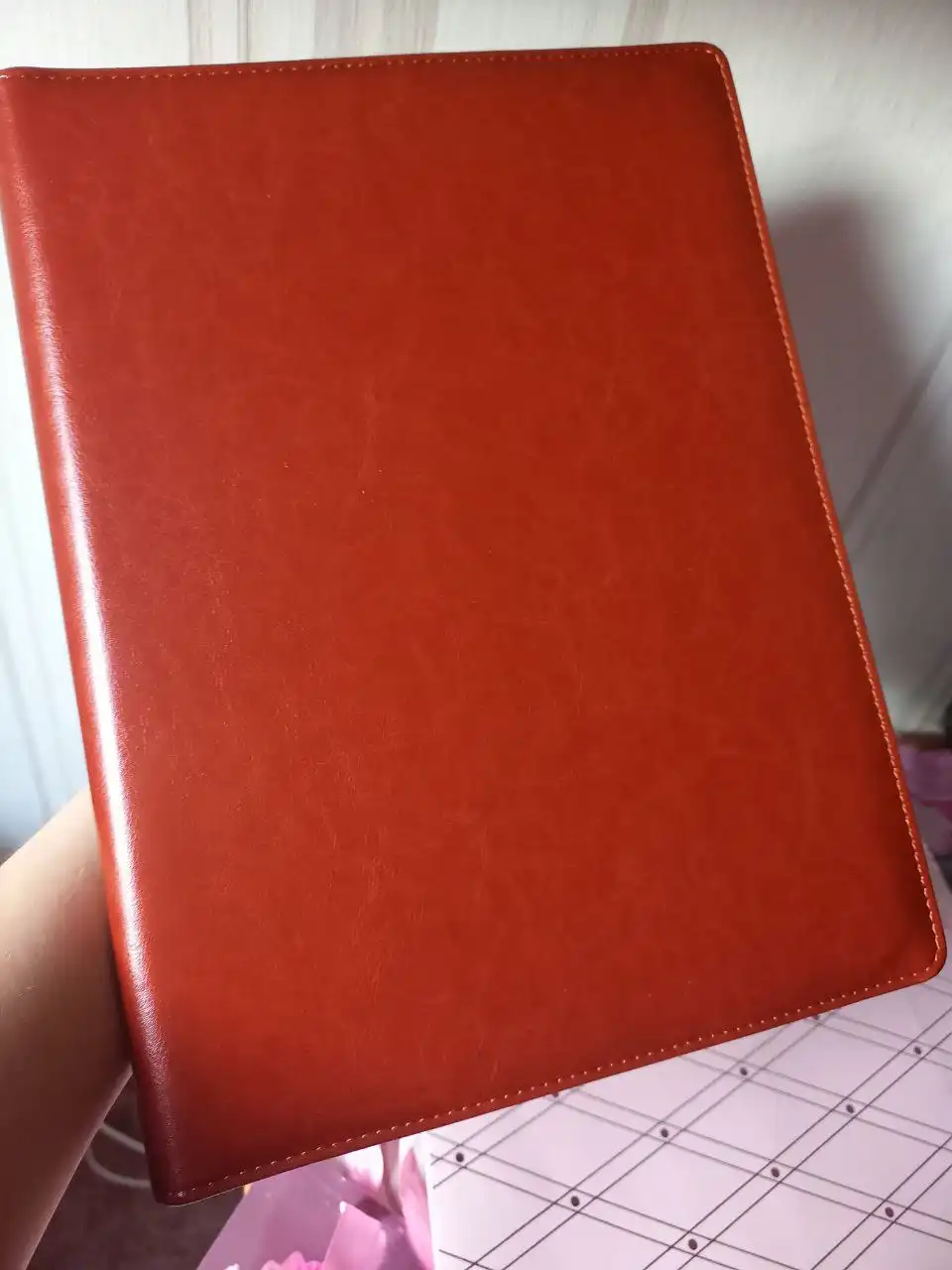 Новая папка с калькулятором и бумагой для записей