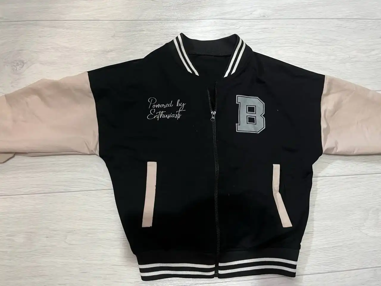 Продам по 100р