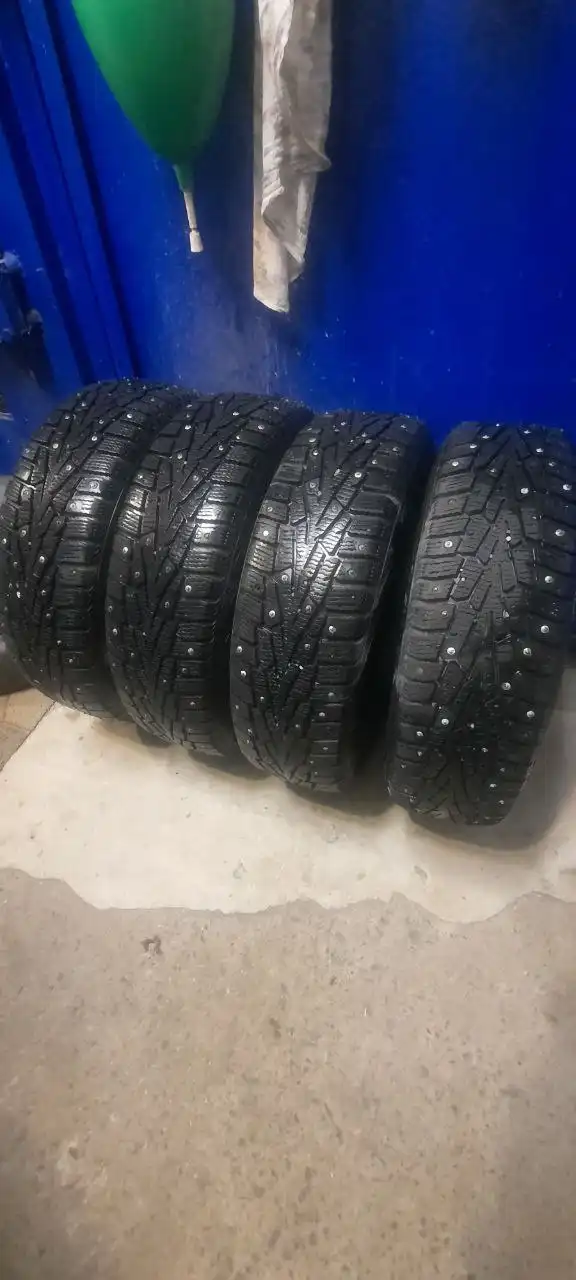 Продажа зимней резины б/у 175/65 R14