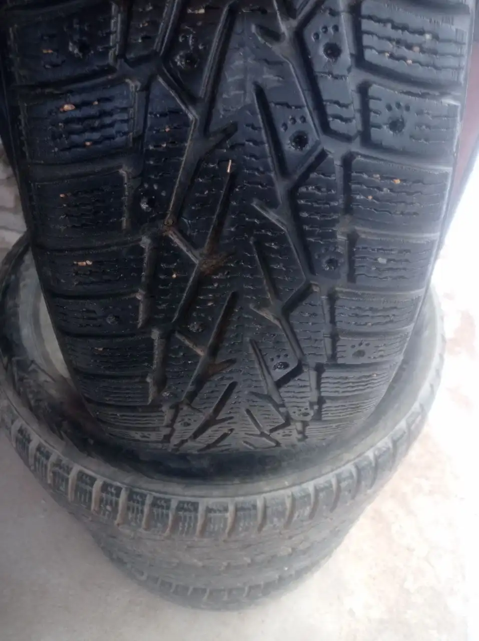 Автомобильные шины 215/60 R16
