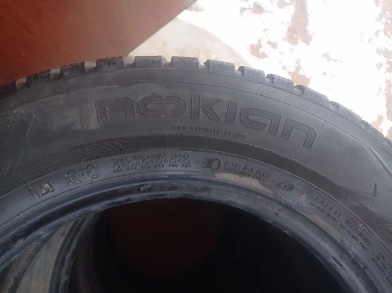 Автомобильные шины 215/60 R16