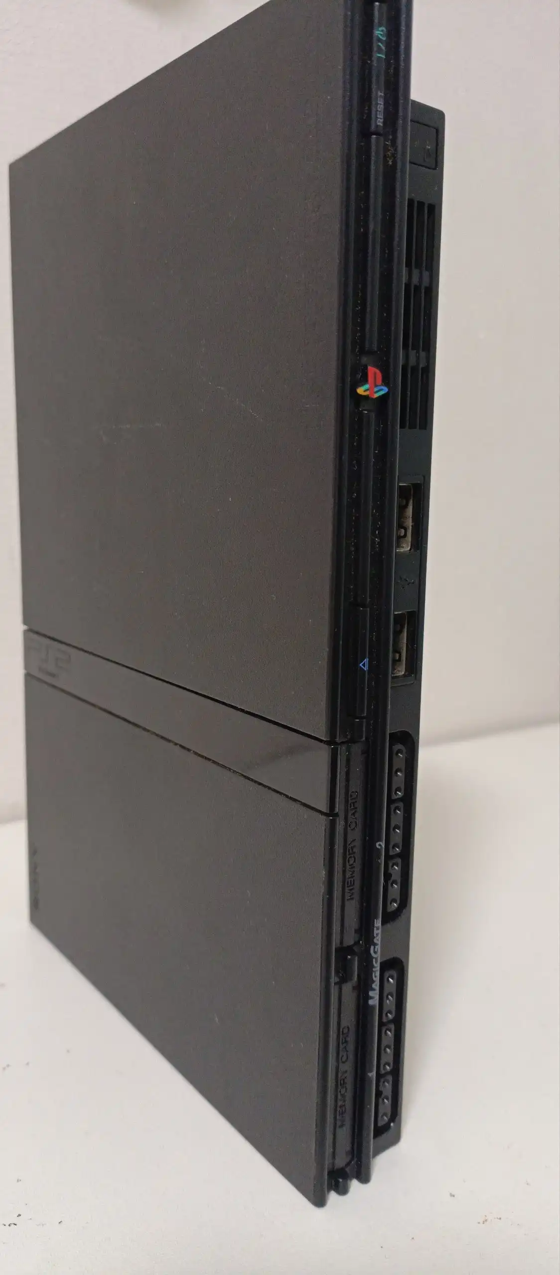 Продам PlayStation 2