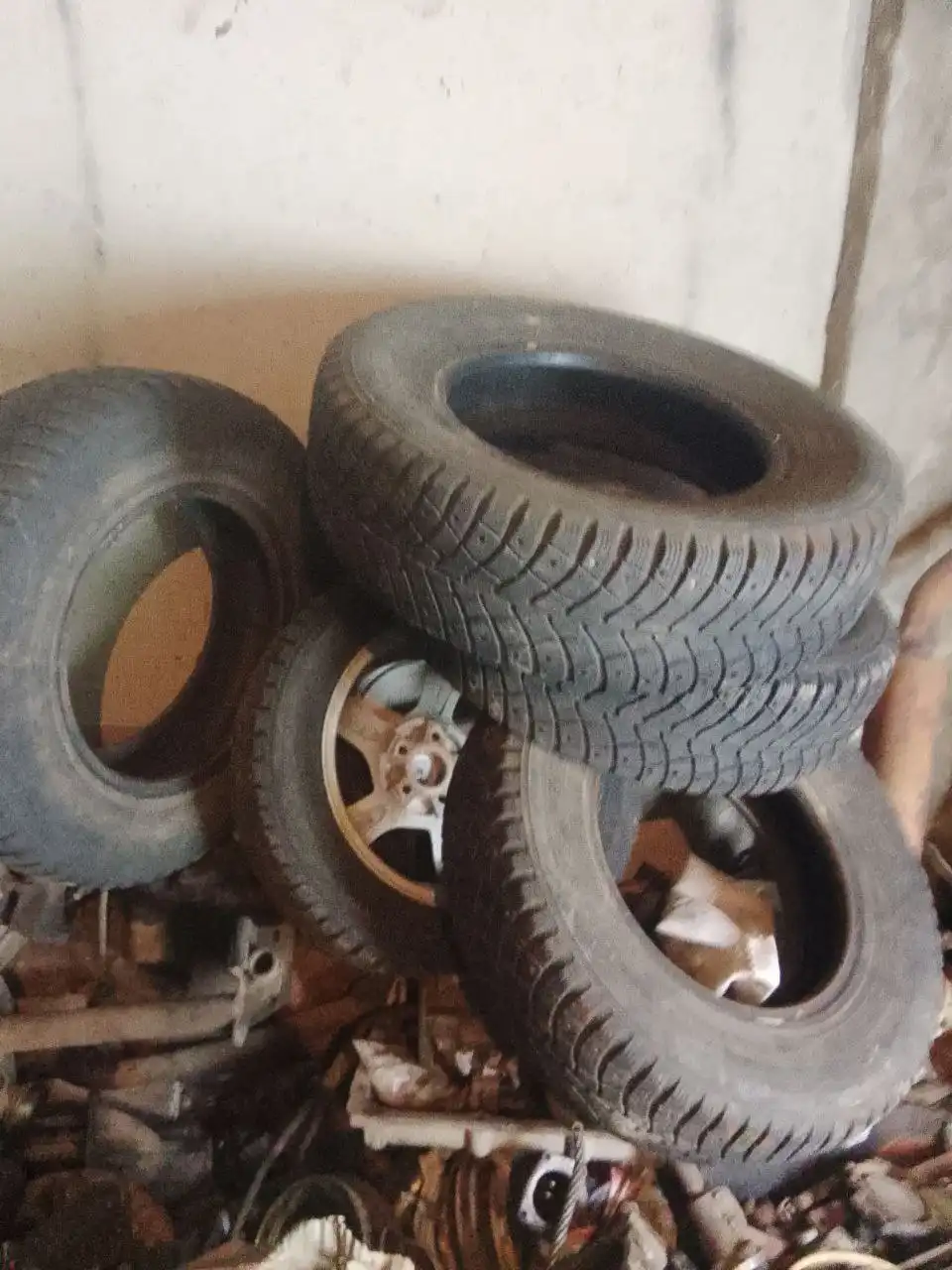 Продажа колёс в сборе с дисками от Toyota