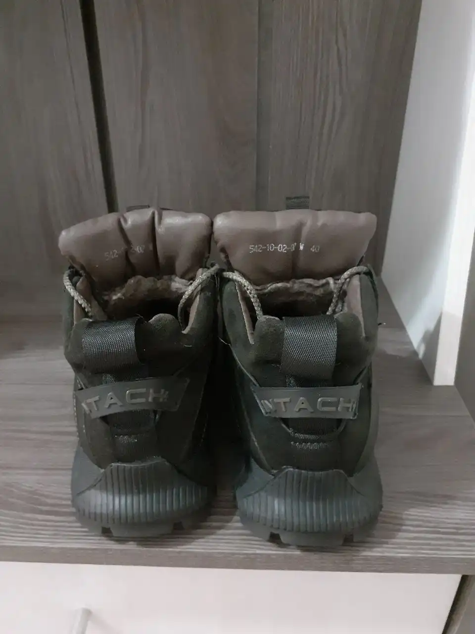 Продажа мужской одежды и обуви