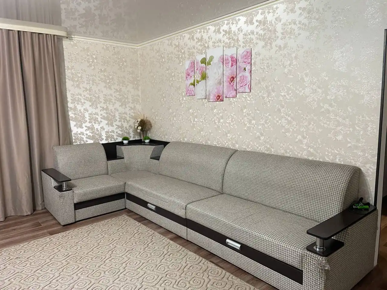 Угловой диван 390x180 см