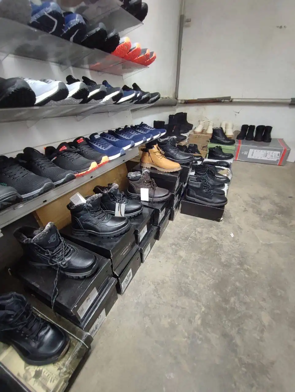 НОВОГОДНЯЯ РАСПРОДАЖА ОБУВИ