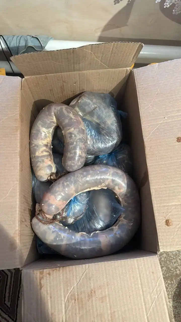 Продам колбасу конину