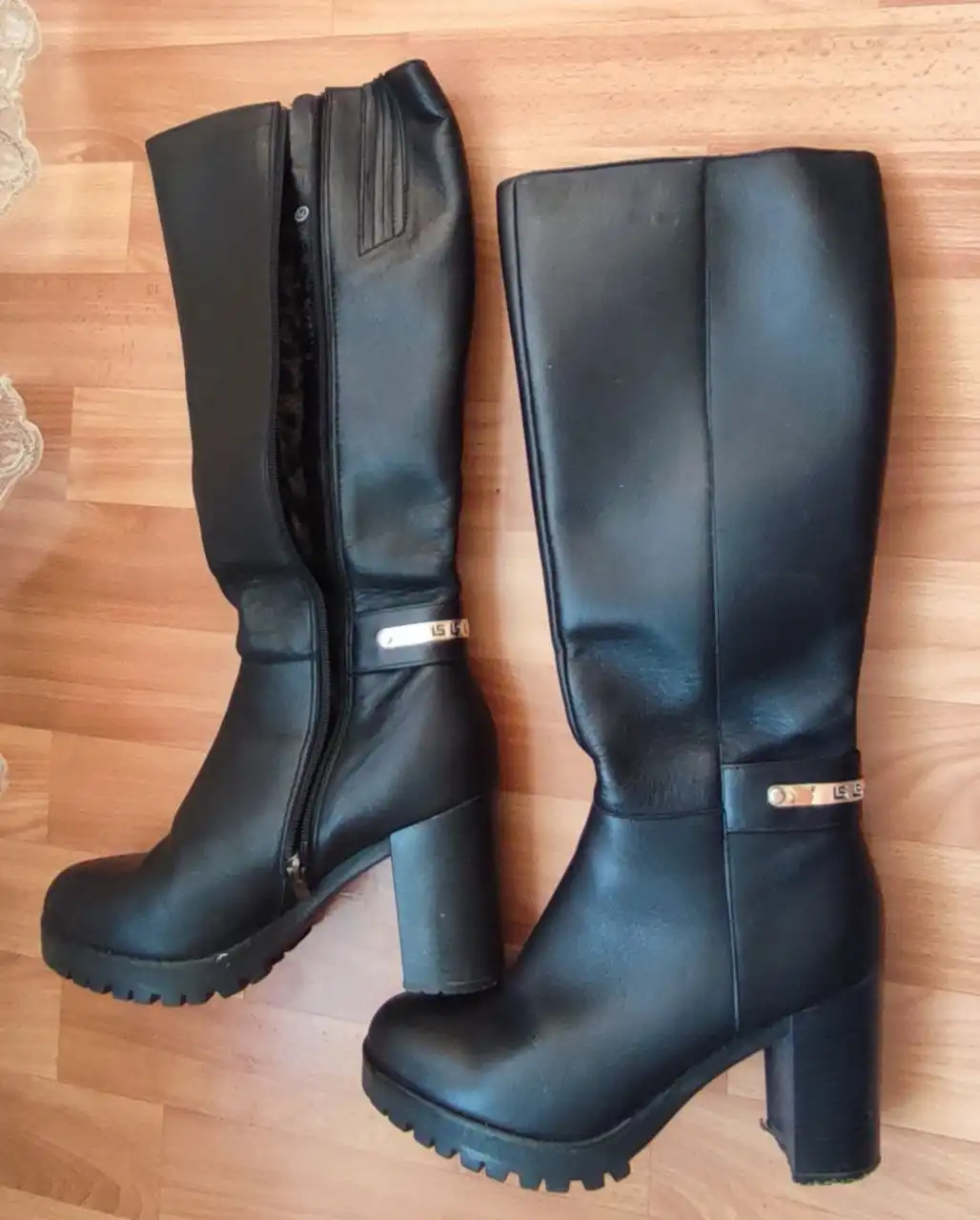 Женские сапоги осень-весна, размер 39