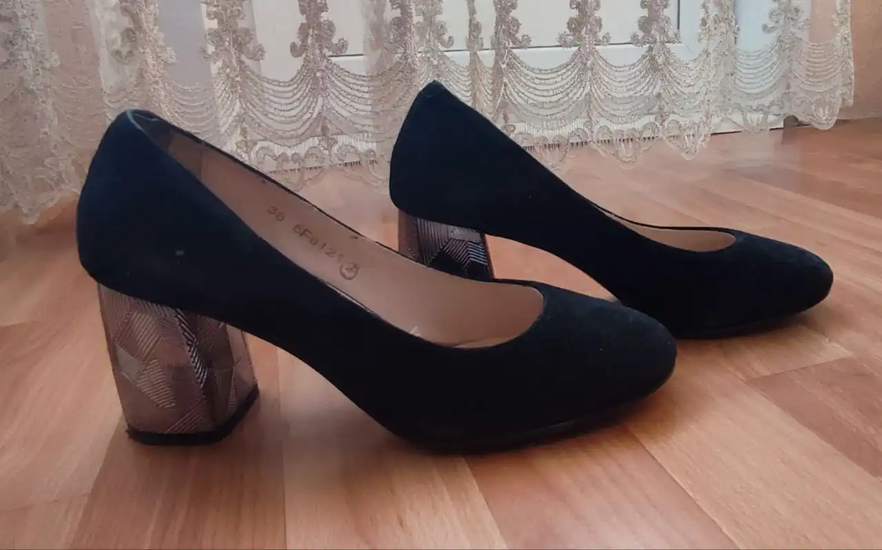 Женские туфли замшевые черные размер 38
