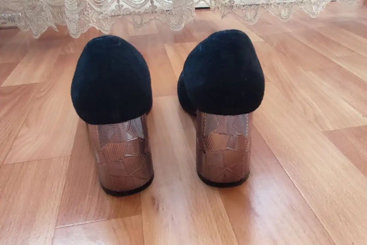 Женские туфли замшевые черные размер 38