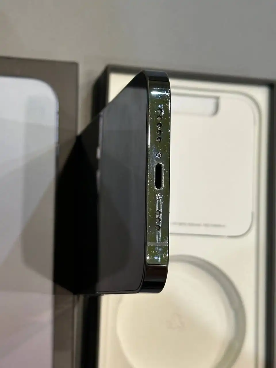 Продам iPhone 13 Pro 128GB Blue