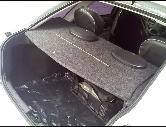 Продажа автозапчастей и одежды в Орске - частное объявление в Орск