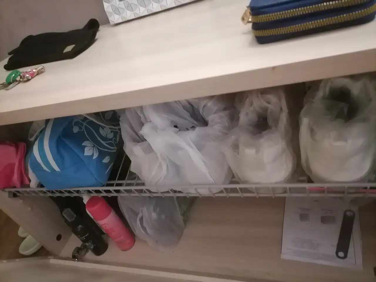 Продам тумбу под обувь