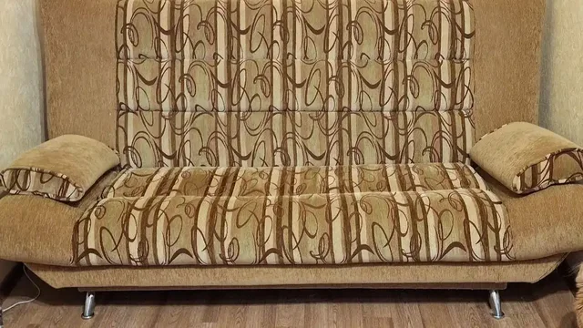 Продам диван в хорошем состоянии - Для дома и дачи в Орск