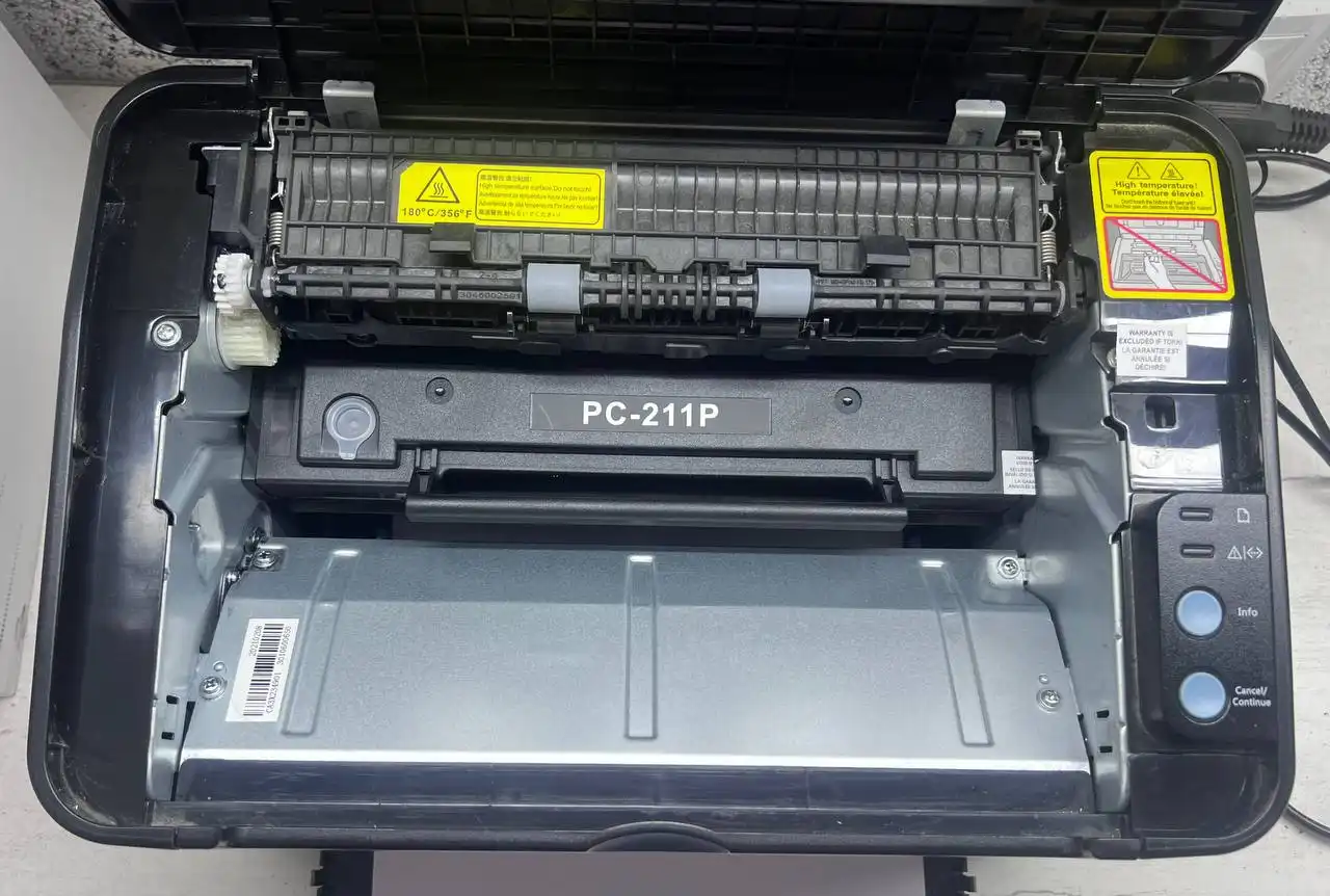 Продам лазерный принтер Pantum 2207