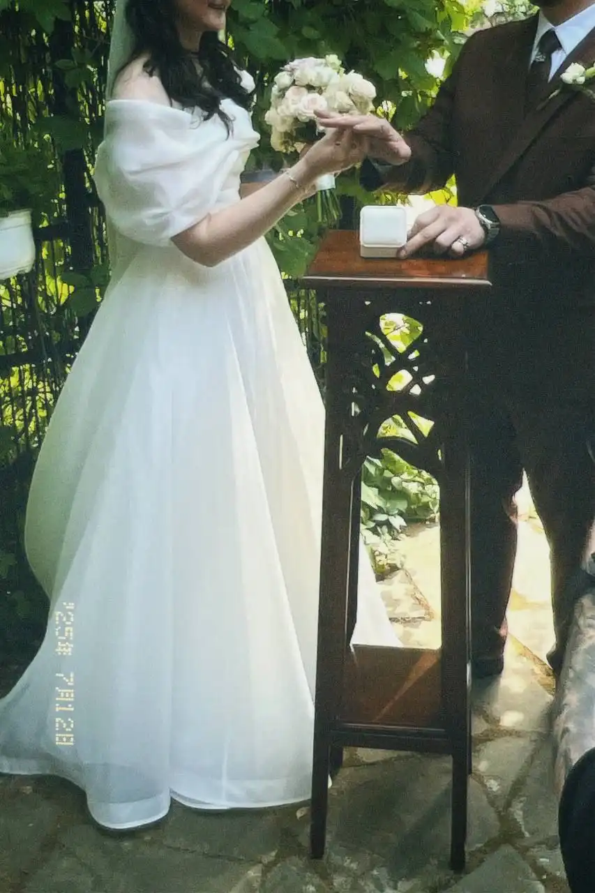 Продам свадебное платье в отличном состоянии - Свадебная одежда (Одежда) в Орск