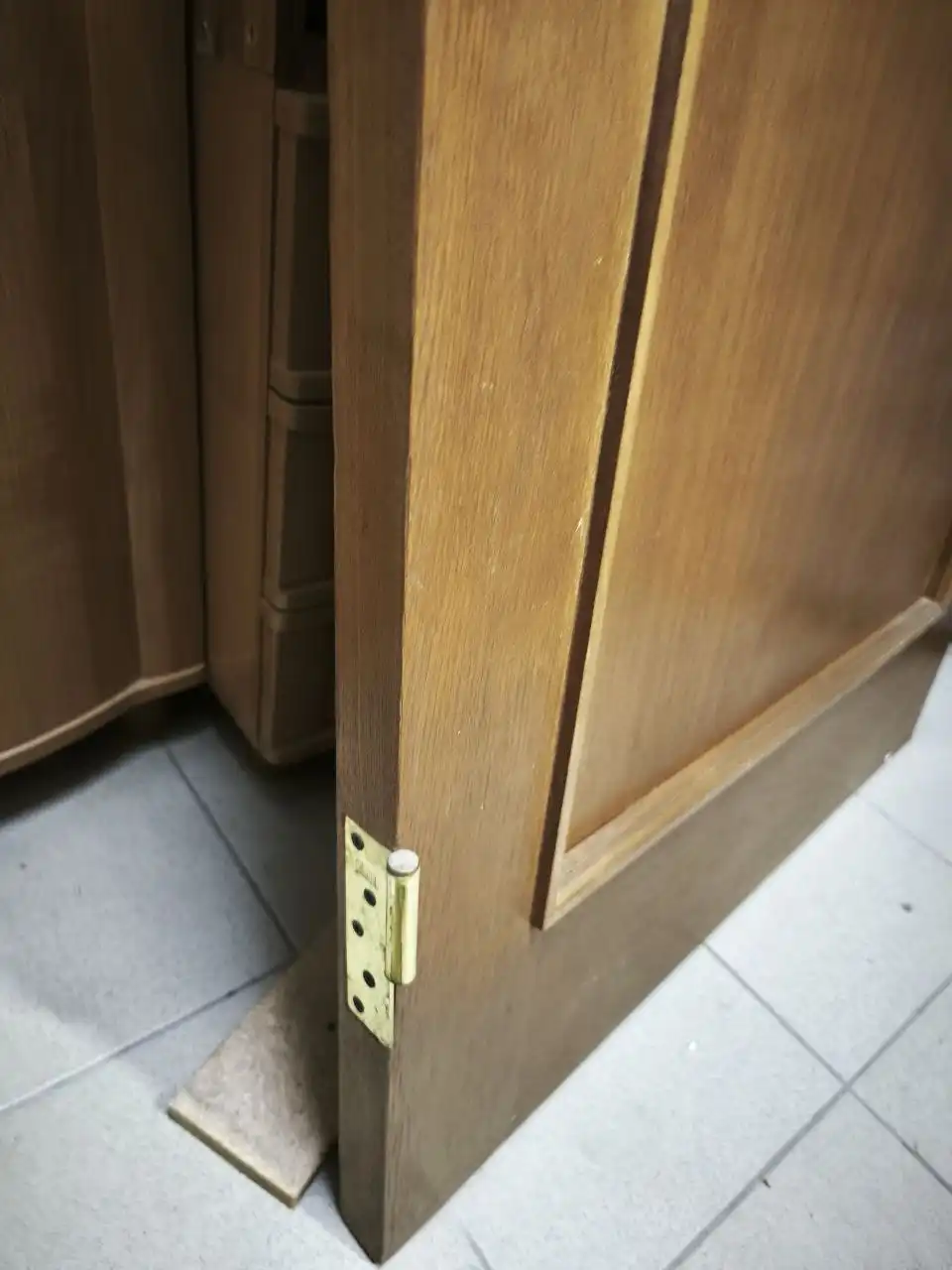 Продам межкомнатную дверь деревянную со стеклом - Межкомнатные двери (Для дома и дачи) в Орск