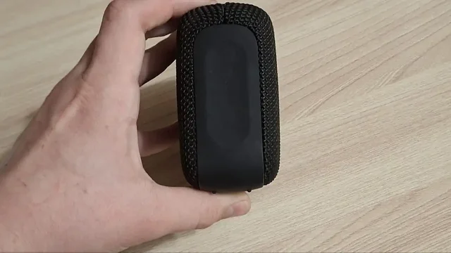 Продам колонку Hoco в хорошем состоянии - Аксессуары для телефонов в Орск