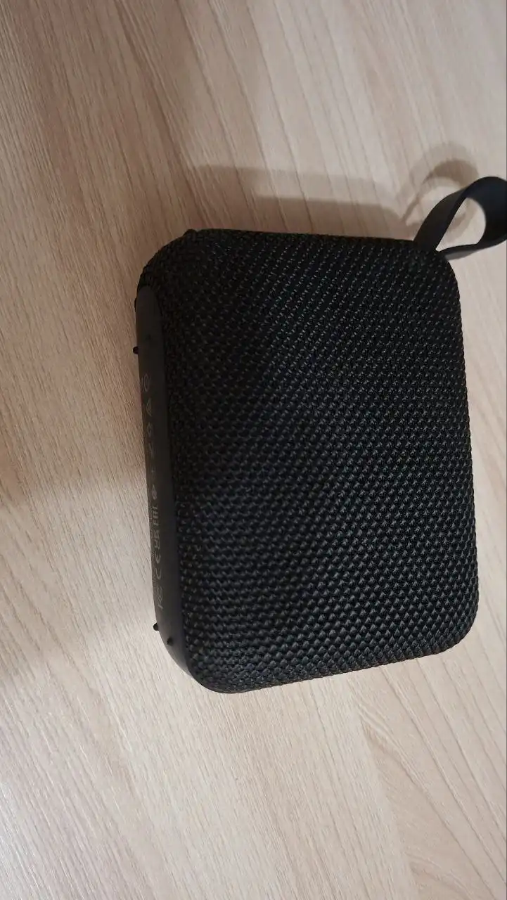 Продам колонку Hoco в хорошем состоянии - Аудиотехника (Электроника) в Орск