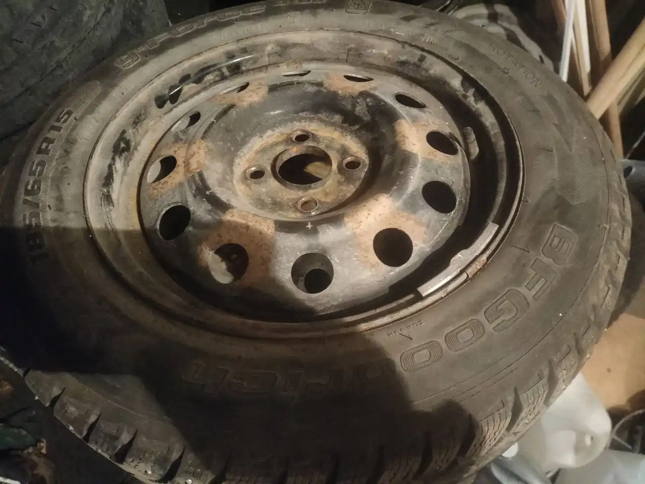 Продажа шин Гудрич 185/65/15 в сборе - Шины и диски (Запчасти) в Орск