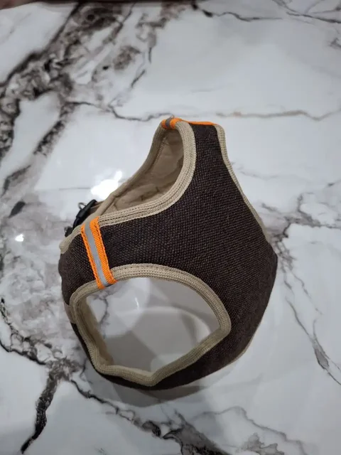 Продам шлейку для собак размер M - Собаки в Орск