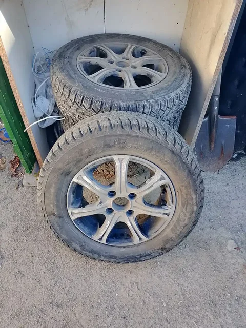 Продам в сборе зима в хорошем состоянии - Барахолка в Неизвестно