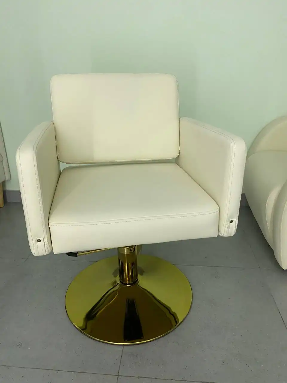 Парикмахерская мойка и кресло Элегант в идеальном состоянии - Парикмахерское оборудование (Барахолка) в Орск
