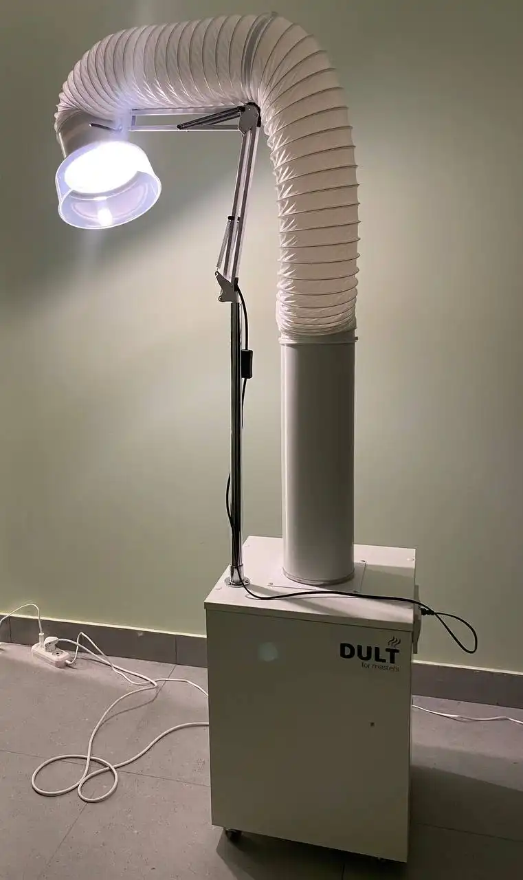 Вытяжка DULT с подсветкой б/у - Кухонная техника (Для дома и дачи) в Орск