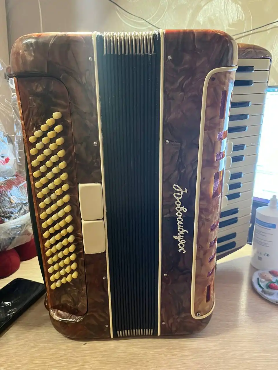 Продам аккордеон - Музыкальные инструменты (Хобби и отдых) в Орск