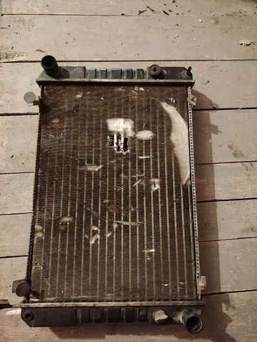 Продам радиатор охлаждения на Газель - Запчасти в Орск