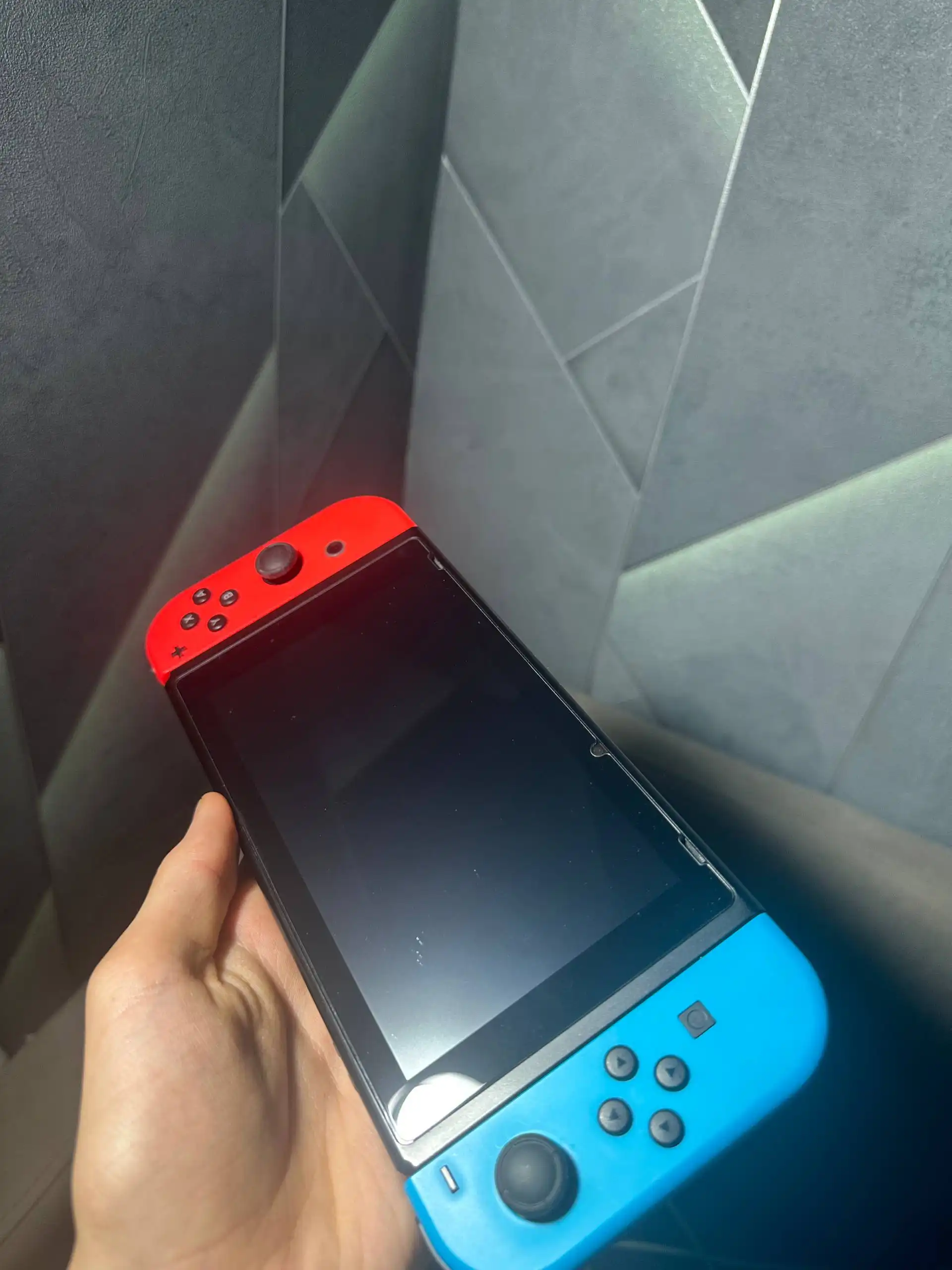 Продам Nintendo Switch 64 ГБ с играми - Игровые консоли (Электроника) в Орск