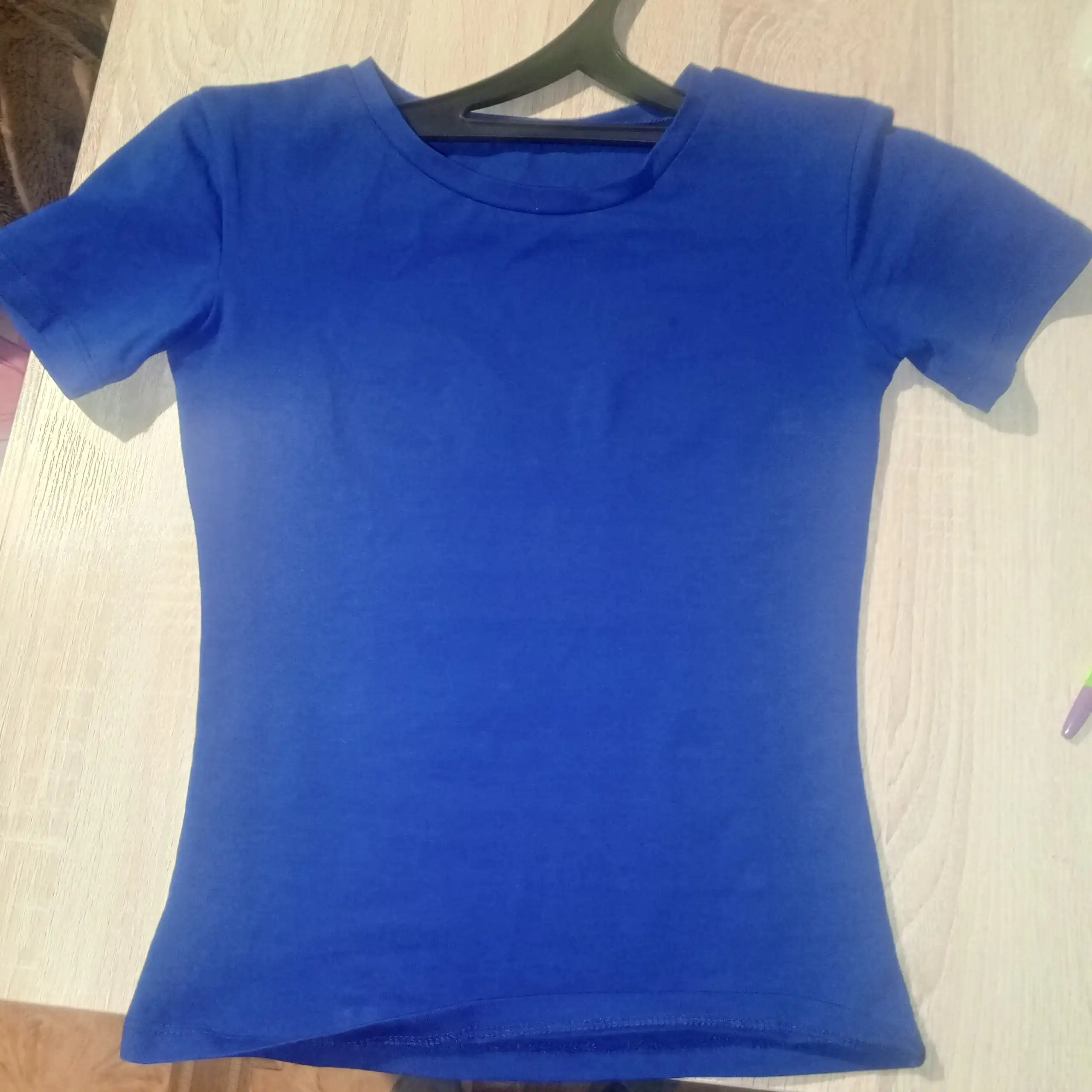 Продажа новой футболки Скимс - Футболки (Одежда) в Орск