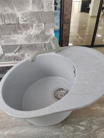 Продам новую мойку со смесителем Granfest - Бытовая химия в Орск