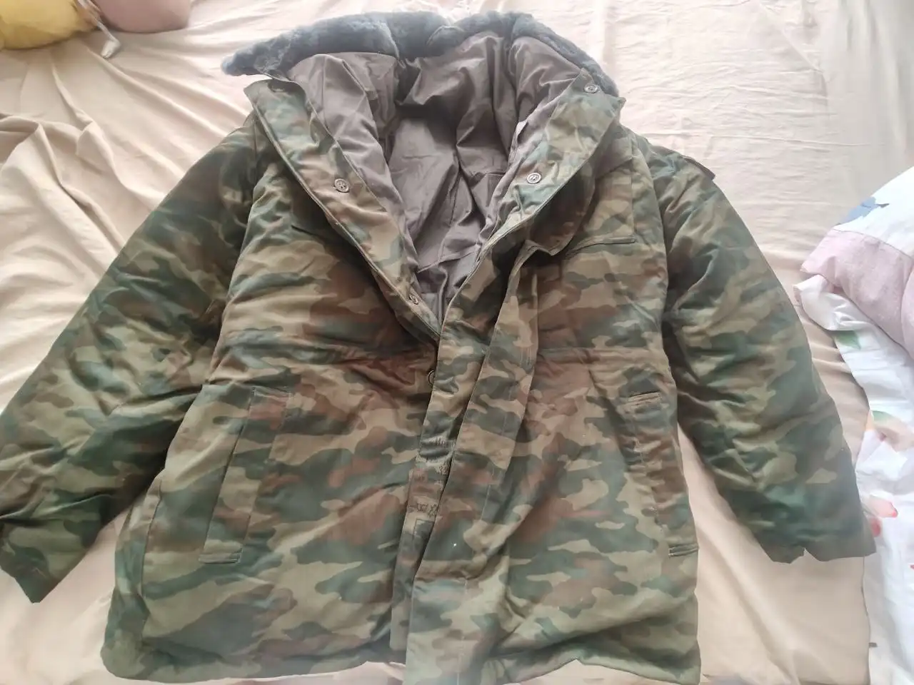 Продам новый зимний костюм 50 размер - Верхняя одежда (Одежда) в ОРСК