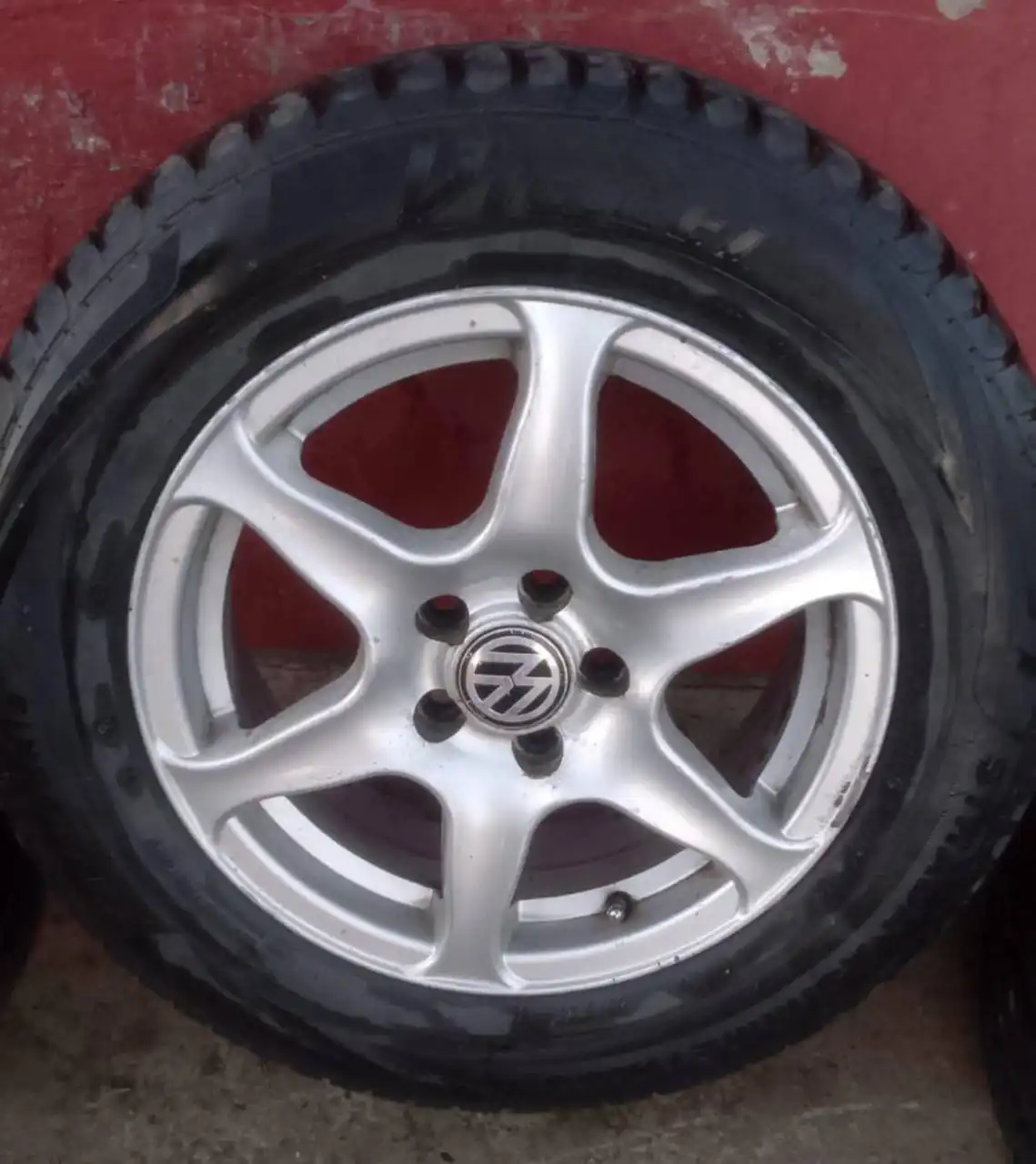 Продажа литых дисков с резиной R15 - Диски и шины (Авто) в Орск