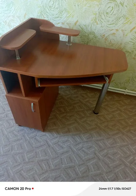 Продажа беговой дорожки и компьютерного стола - Аквариумистика в Орск