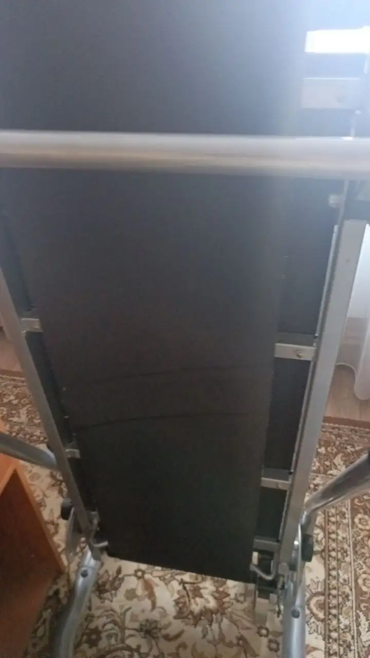 Продажа беговой дорожки и компьютерного стола - Спорт и фитнес (Барахолка) в Орск