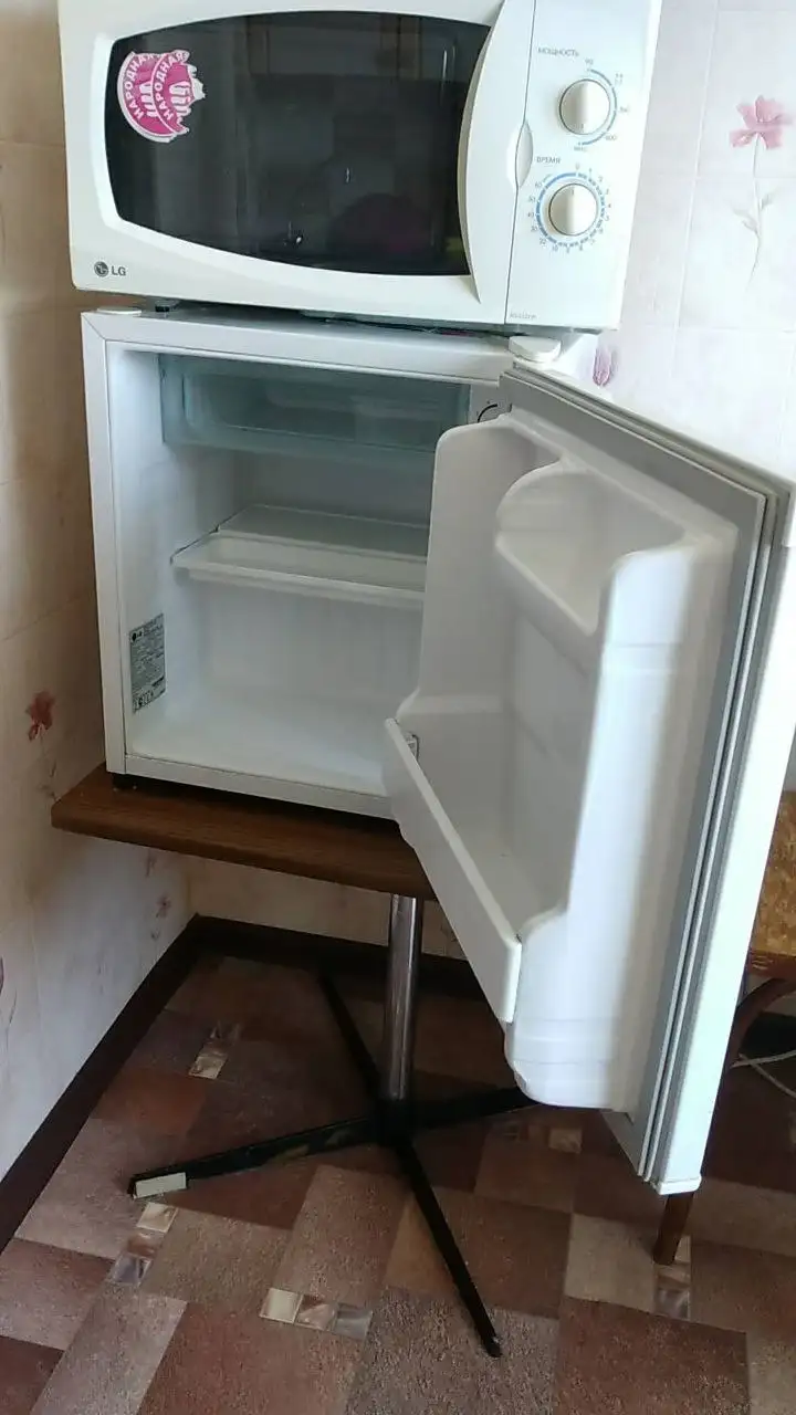 Холодильник LG в отличном состоянии - Барахолка в Орск