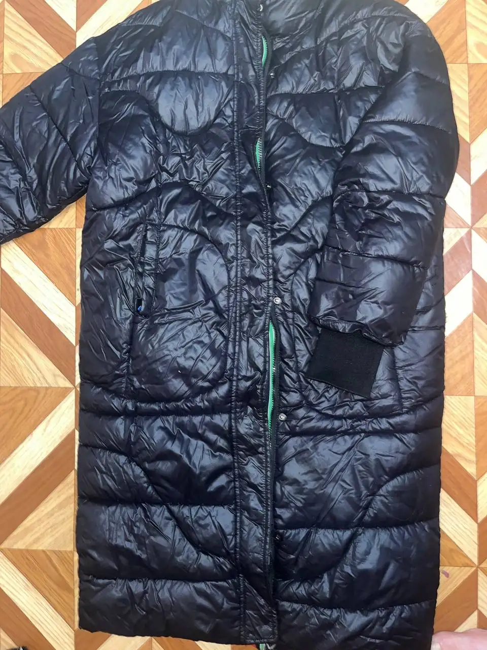 Куртка в отличном состоянии - Одежда в Неизвестно